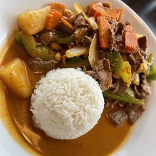 Massaman Curry (Lunch)