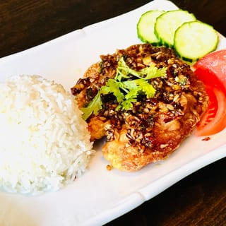 Crispy Fish with Spicy Garlic Sauce (Lunch)
